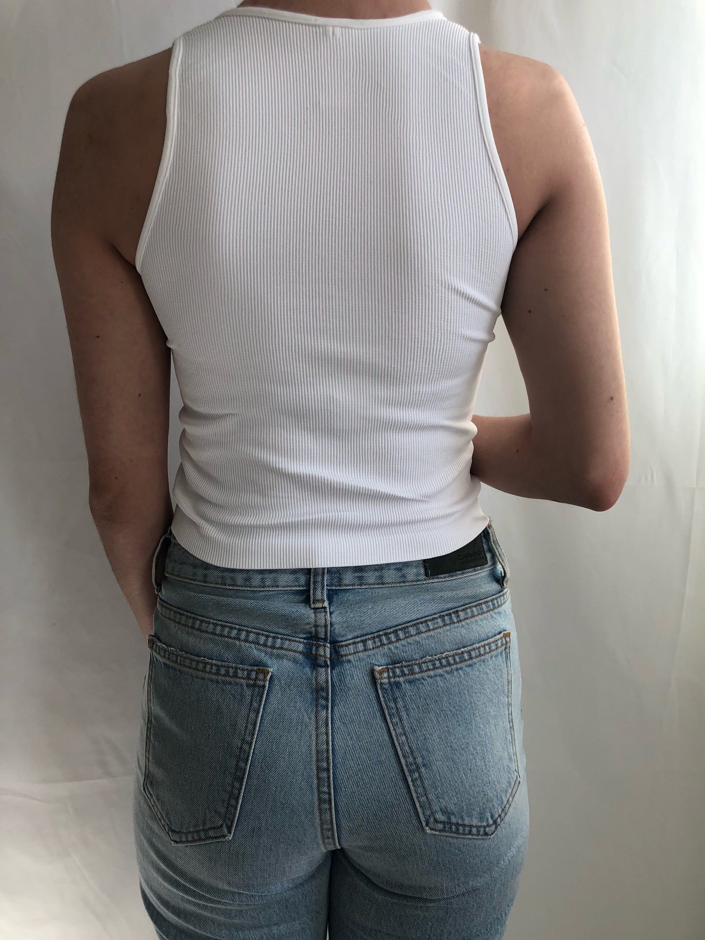 White Notch Neck Sleeveless Tank