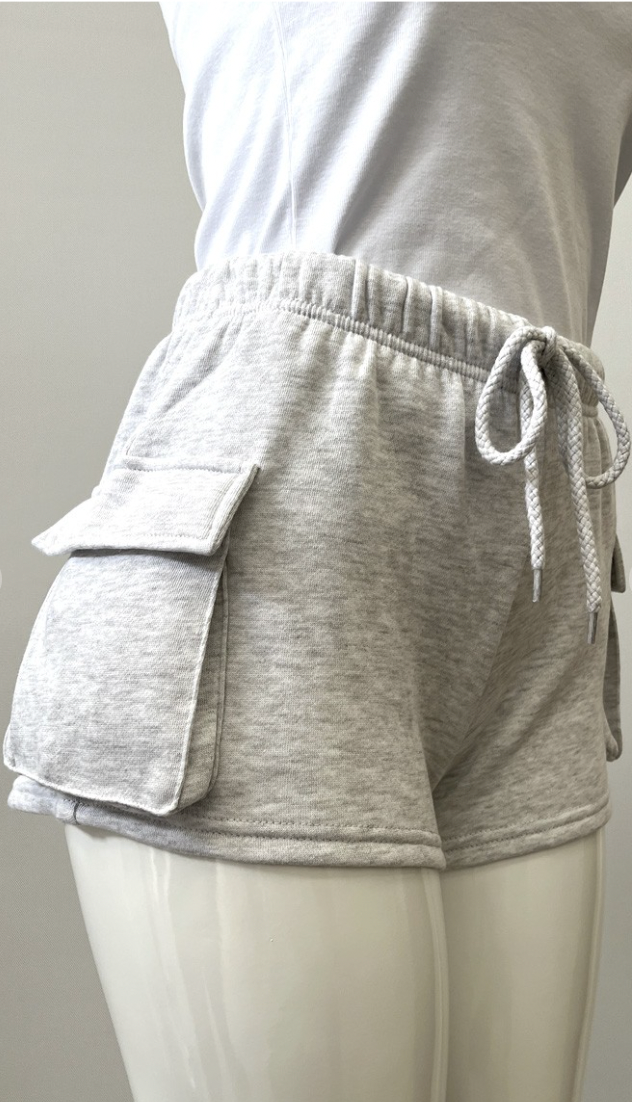 Basic Fleece Shorts - Light Grey